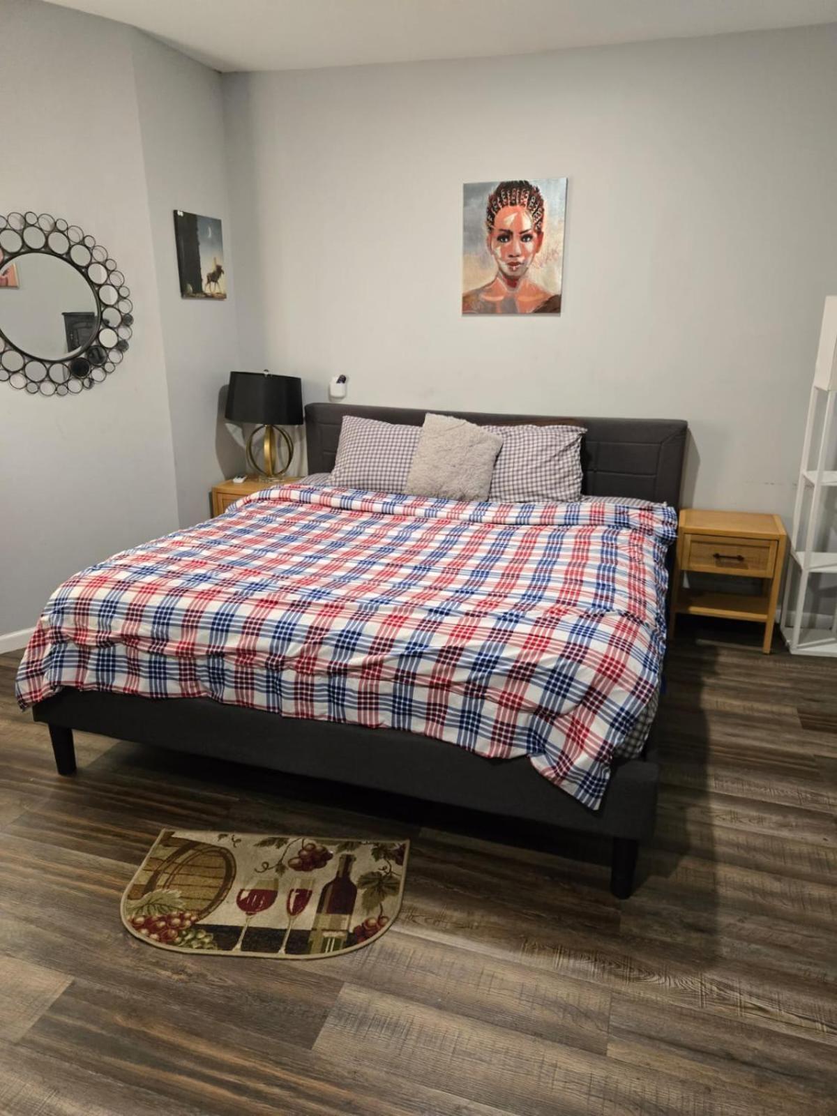 Rose Room 8 Newark Bagian luar foto